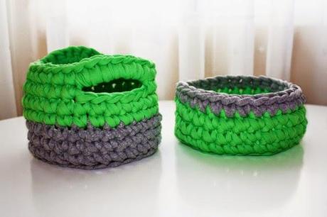 Cestas de trapillo en colores neón