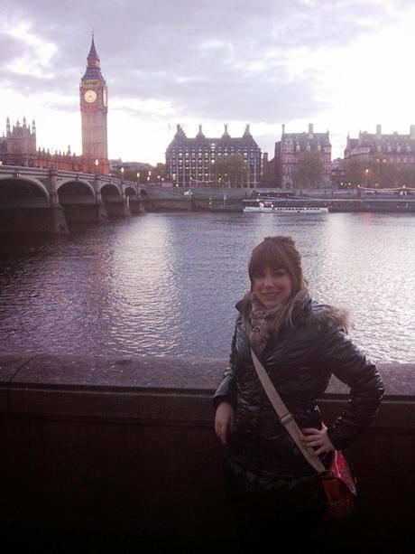FOTOS DE MI AMIGA EN LONDRES