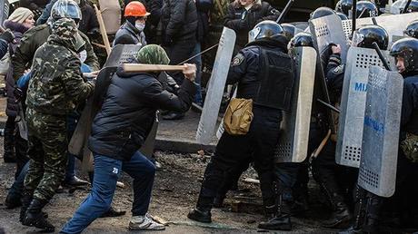 CRÍMENES DE RADICALES UCRANIANOS