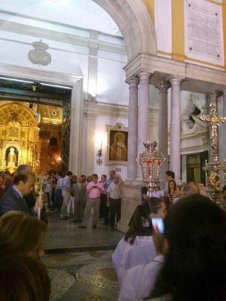 La Pastora de Capuchinos visitó la Basílica de la Macarena en el año jubilar