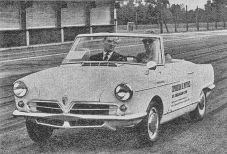 El primer auto con motor Wankel