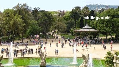 Dancing in Ciutadella Park, Barcelona
