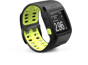 SportWatch-GPS-Black-Volt-Nike-v1