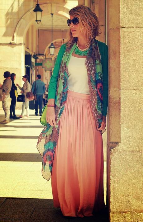 Turquesa, coral y oro