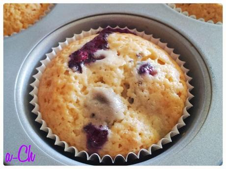 Cupcakes de arándanos con queso crema (IMPRESIONANTES, EN SERIO)