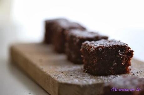 COCA DE LLANDA DE CHOCOLATE (THERMOMIX Y TRADICIONAL):