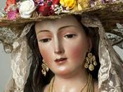 Besamanos Divina Pastora ofrenda solidaria alimentos