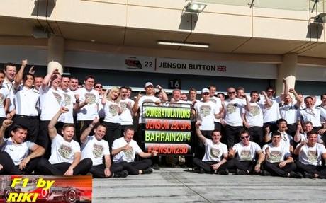 EN MERCEDES ESTAN CONVENCIDOS DE QUE McLAREN LE FACILITA INFORMACION A HONDA