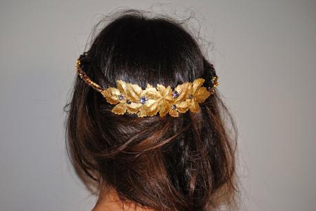 Diademas doradas para novias o invitadas