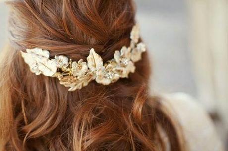 Diademas doradas para novias o invitadas