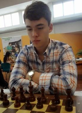 Joshua Ruiz, el campeón absoluto más joven de la historia de Colombia