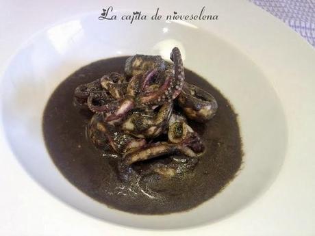Calamares en su tinta