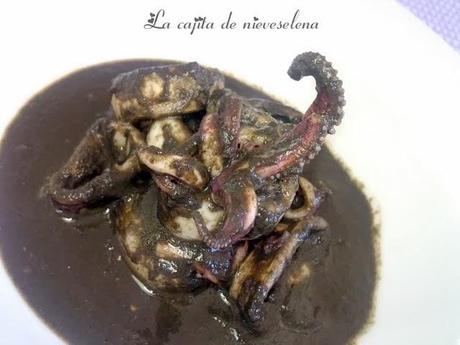 Calamares en su tinta