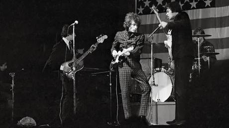 Top 10: Las giras mas importantes del rock (2 de 2). Top 10: Las giras mas importantes del rock (2 de 2).