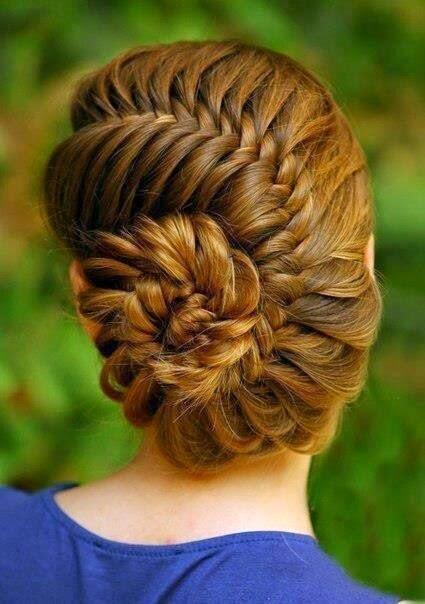 Miércoles de inspiración ♥ Trenzas para ir de boda