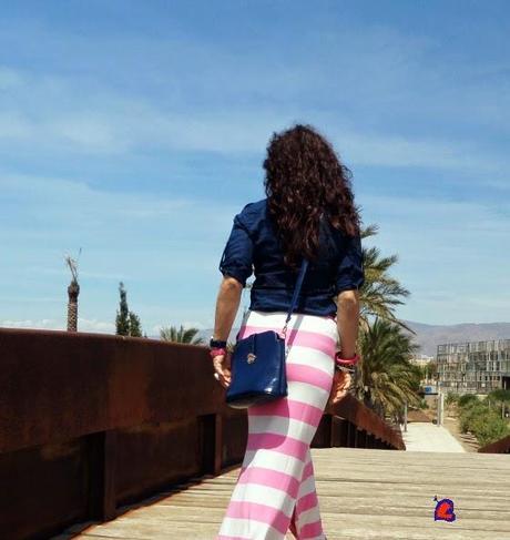 BolsoAzulFaldaRosa-BlueBagPinkSkirt-BleuSacRoseJupe