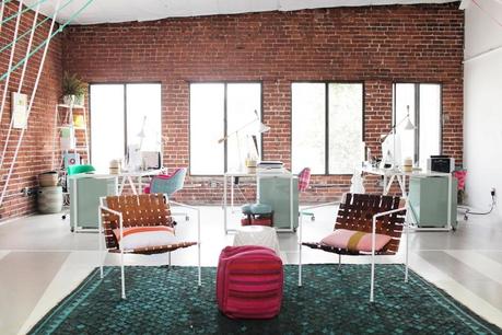 EL COLORIDO ESTUDIO DE UNA DISEÑADORA GRÁFICA