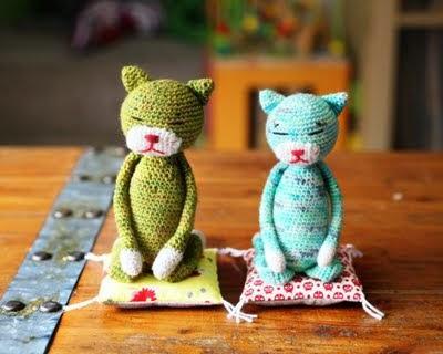 2101.- Amigurumi: Amineko