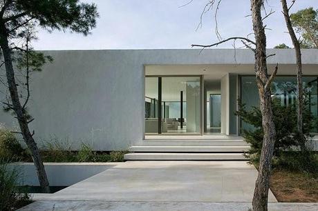 Vivienda Vanguardista en el Bosque