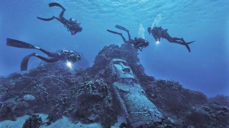 El llanto de la isla de Pascua - José Vicente Alfaro