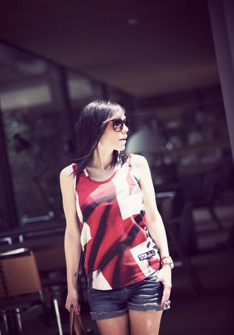 street style barbara crespo kate eleven paris moss tshirt fashion blogger outfit blog de moda