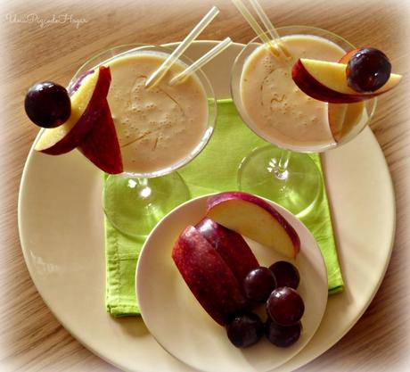 Cóctel de Fruta fresca con yogur.