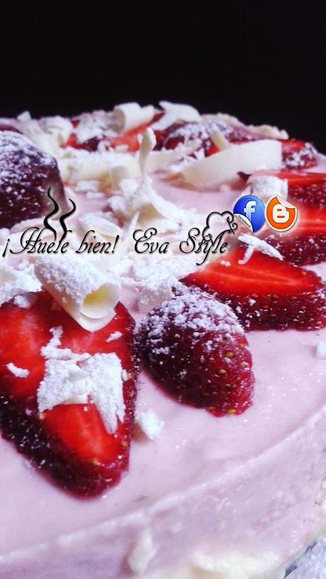 Tarta de fresas y queso