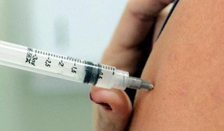 VacunaSalud-26022014