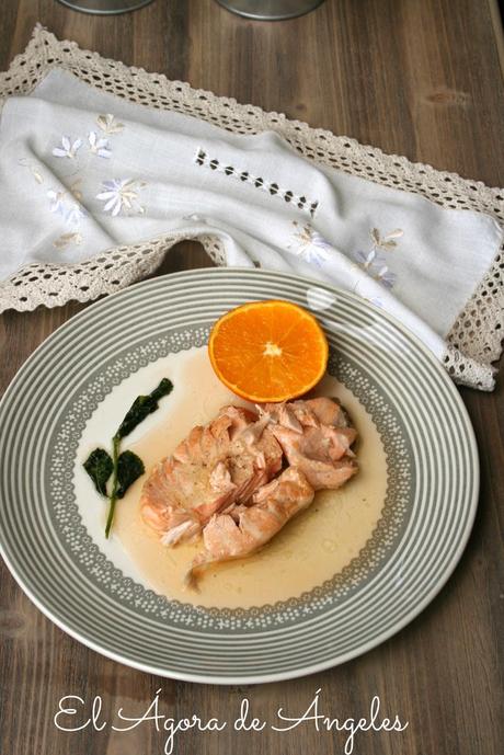 SALMÓN A LA NARANJA EN COFRE DE VAPOR
