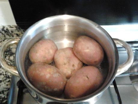 Ensaladilla de patatas y atún