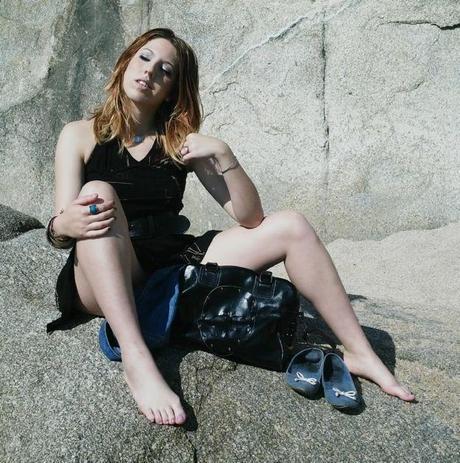 LRG Magazine - Summer Black Dress