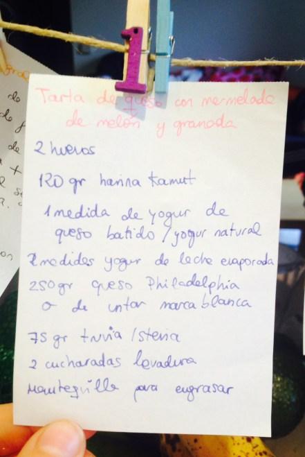 Tarta de queso con mermelada de melón y granada