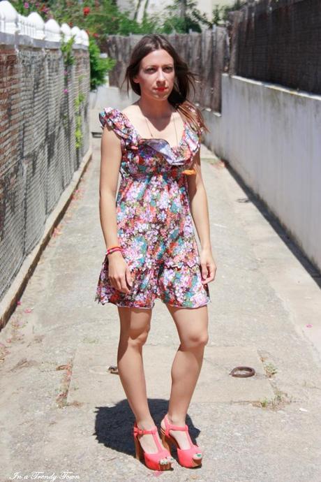 VANE FLOWERS VANE FLOWERS 1 1