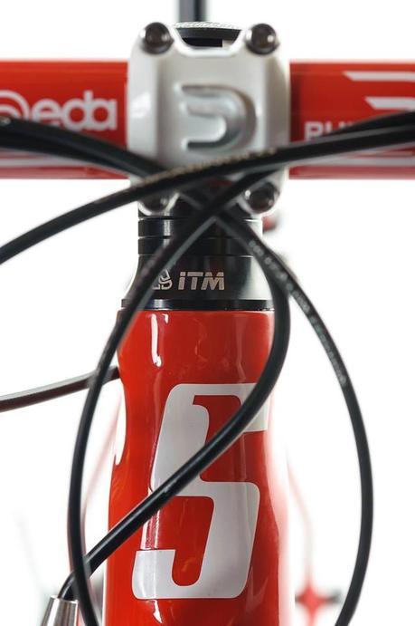 Sublime Cycles, fabricante inglés, ofrece grandiosas ofertas como la Six C Aero Sublime Cycles Six C Aero 13