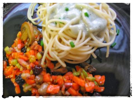 Espaguetis con verduras y/o salsa roquefort