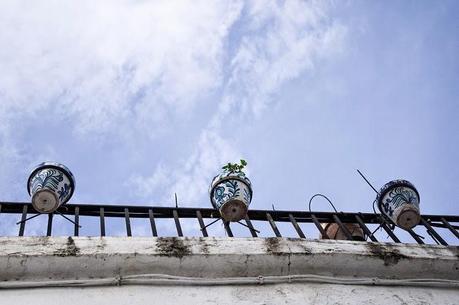 Granada, azul y blanco