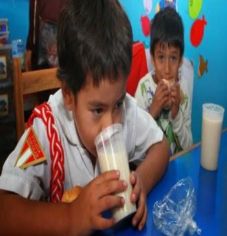 Sin problemas: MAS DE 37 MIL NIÑOS DE LA REGION ICA RECIBEN DESAYUNOS DE QALI WARMA