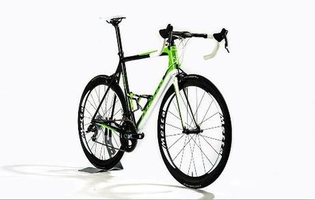 Marcas de ciclismo españolas. Metta Carbon. Sarin2