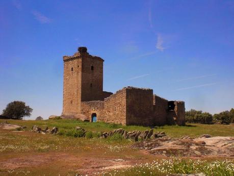 Colaboraciones de Extremadura, caminos de cultura: Castillo del Cachorro, en Torreorgaz, en la Lista Roja del Patrimonio