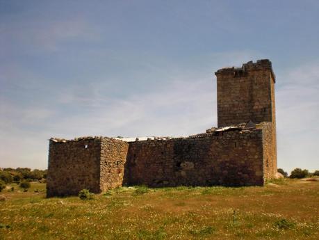 Colaboraciones de Extremadura, caminos de cultura: Castillo del Cachorro, en Torreorgaz, en la Lista Roja del Patrimonio