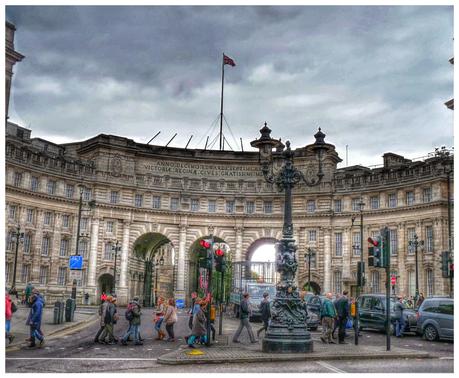 Día 3. El placer de pasear por los parques de Londres, la extravagancia de Camden Town, el arte del British Museum y el lujo de Harrods.
