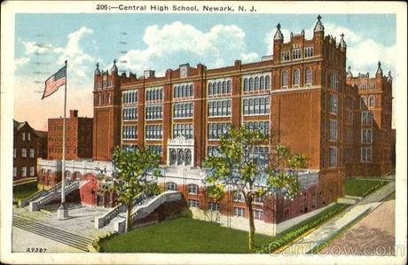 Colocan imágen del Che en el Central High School de Newark