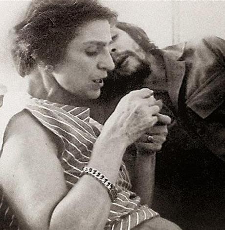 La piedra: crónica de Ernesto (Che) Guevara por la muerte de su señora madre