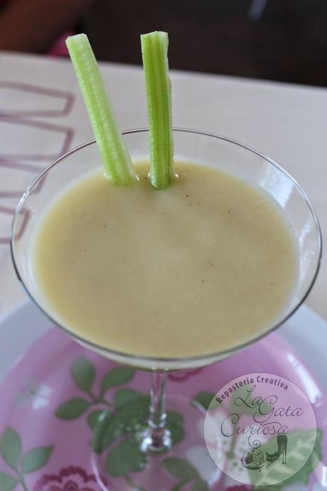 CREMA FRIA DE APIO Y MANZANA CREMA FRIA DE APIO Y MANZANA
