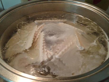 Canelones de pollo paté y jamón