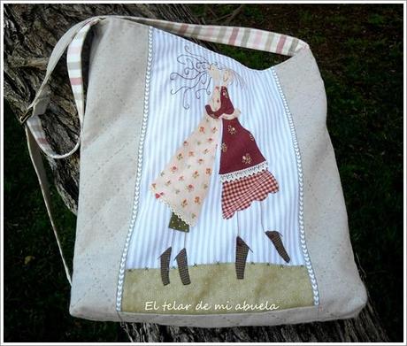 BOLSO Y MONEDEROS con diseño de Anni Downs.