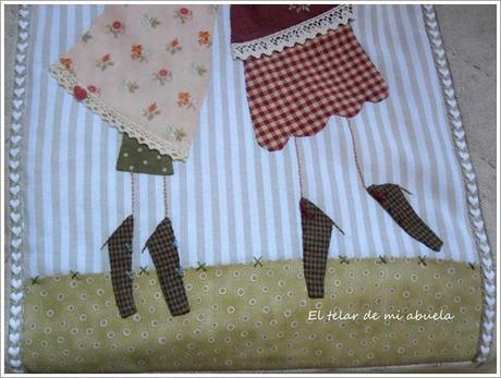 BOLSO Y MONEDEROS con diseño de Anni Downs.