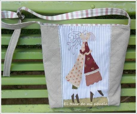 BOLSO Y MONEDEROS con diseño de Anni Downs.