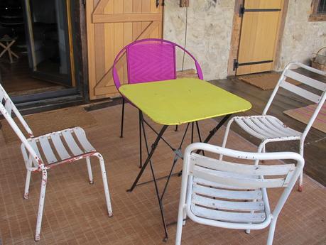 Mesa para desayunar.......