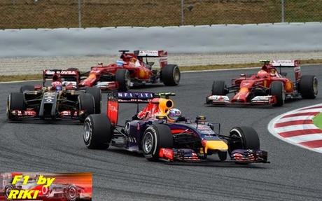 EMOCION EN RED BULL - VETTEL REMONTA HASTA LA P4 Y RICCIARDO CONSIGUE SU PRIMER PODIO OFICIAL